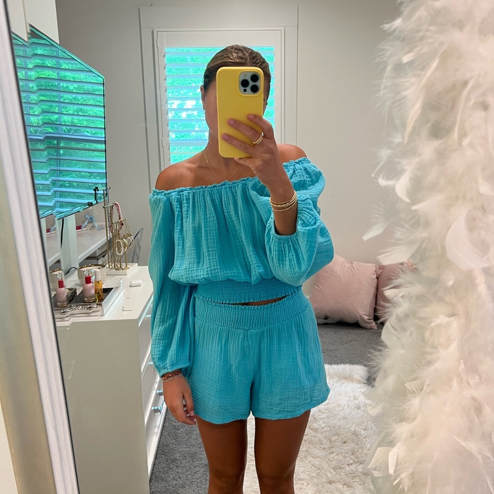 Matching gauze set